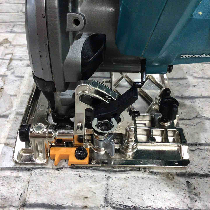 ★マキタ(makita) コードレス丸のこ HS001GZ【川口店】