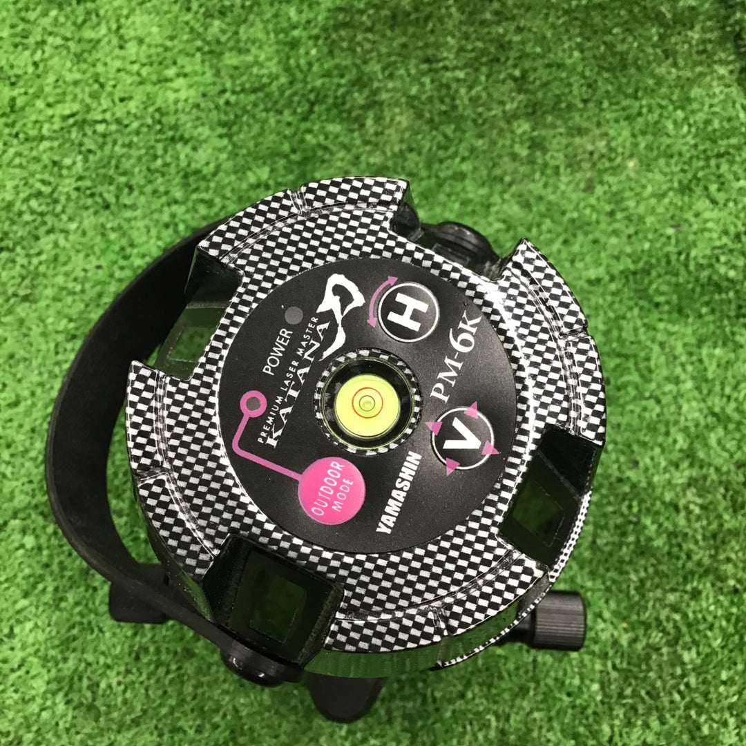 ○山真(ヤマシン) レーザー墨出し器(レッド) PM-6K 限定色【桶川店】