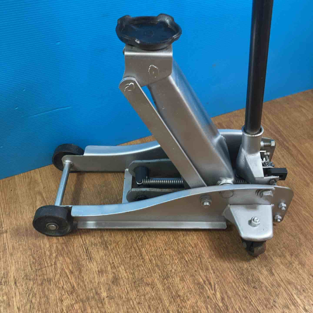 【中古品/店頭受取り限定】大自工業 ローダウンジャッキ F-71 2.5t【岩槻店】