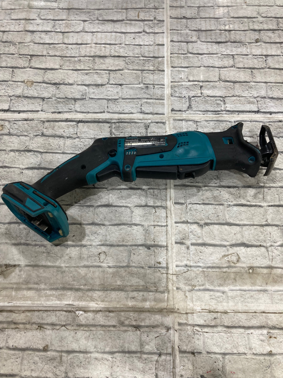 ★マキタ(makita) コードレスレシプロソー JR144DZ 最大切断能力 パイプ ø50mm 木材50mm【川口店】