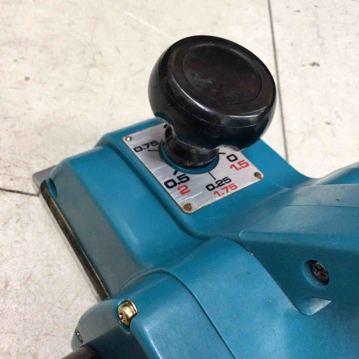 【中古品】 マキタ/makita 電気カンナ  1911B 【鴻巣店】