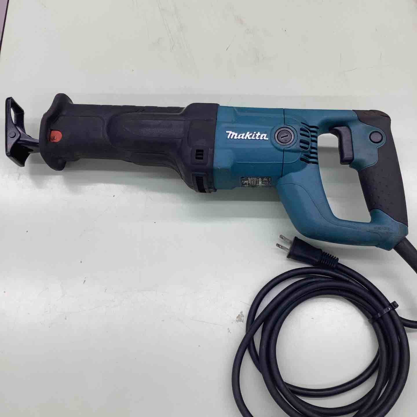 C3654☆美品 makita マキタ レシプロソー JR3050T 生産完了品 Amazon | マキタ(Makita) レシプロソー JR3061T | レシプロソー
