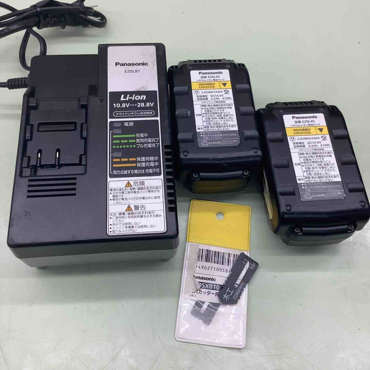 ◇パナソニック(Panasonic) コードレス角穴カッター EZ4543LS2S-B【草加店】