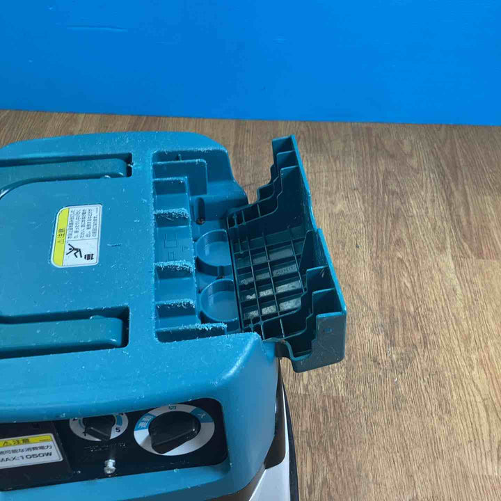 【中古品】★マキタ(makita) 集じん機 乾式 484(P) 分解洗浄済 【岩槻店】