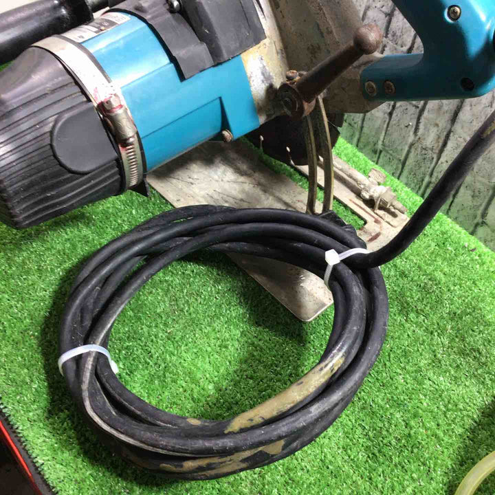 ◇マキタ(makita) 180mm カッタ 給水装置仕様 4107R ホース付き 【川口店】