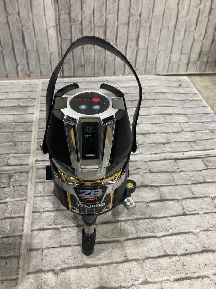 〇TJMデザイン レーザー墨出し器 ゼロブルー リチウム KY ZEROBL-KY 矩・横 鮮視度300のくっきりライン【川口店】