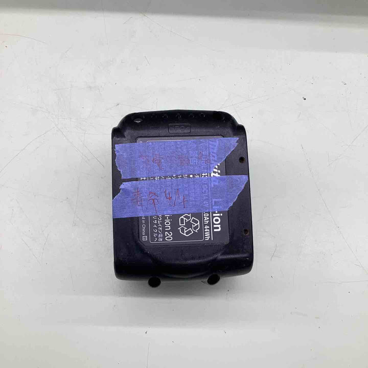 ☆マキタ(makita) 100mmコードレスディスクグラインダー GA400DRF【越谷店】