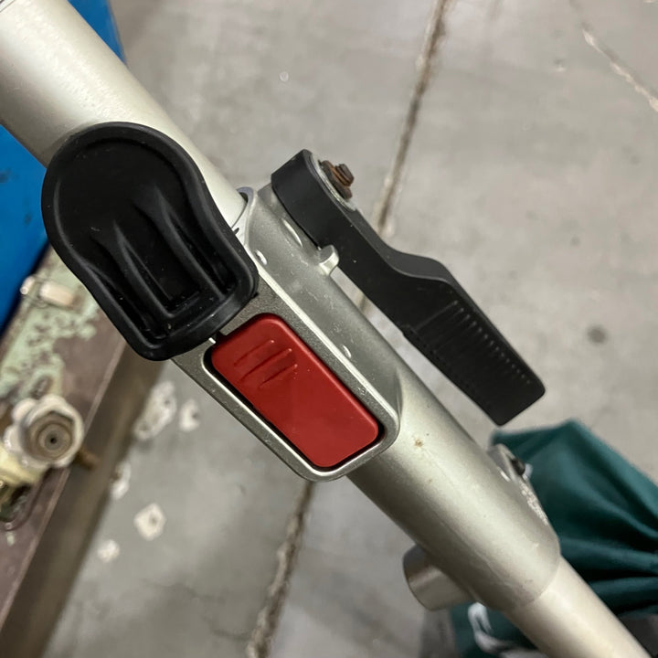 【店頭受取り限定】◇マキタ(makita) コードレス草刈機  MUR191LDZ【川口店】