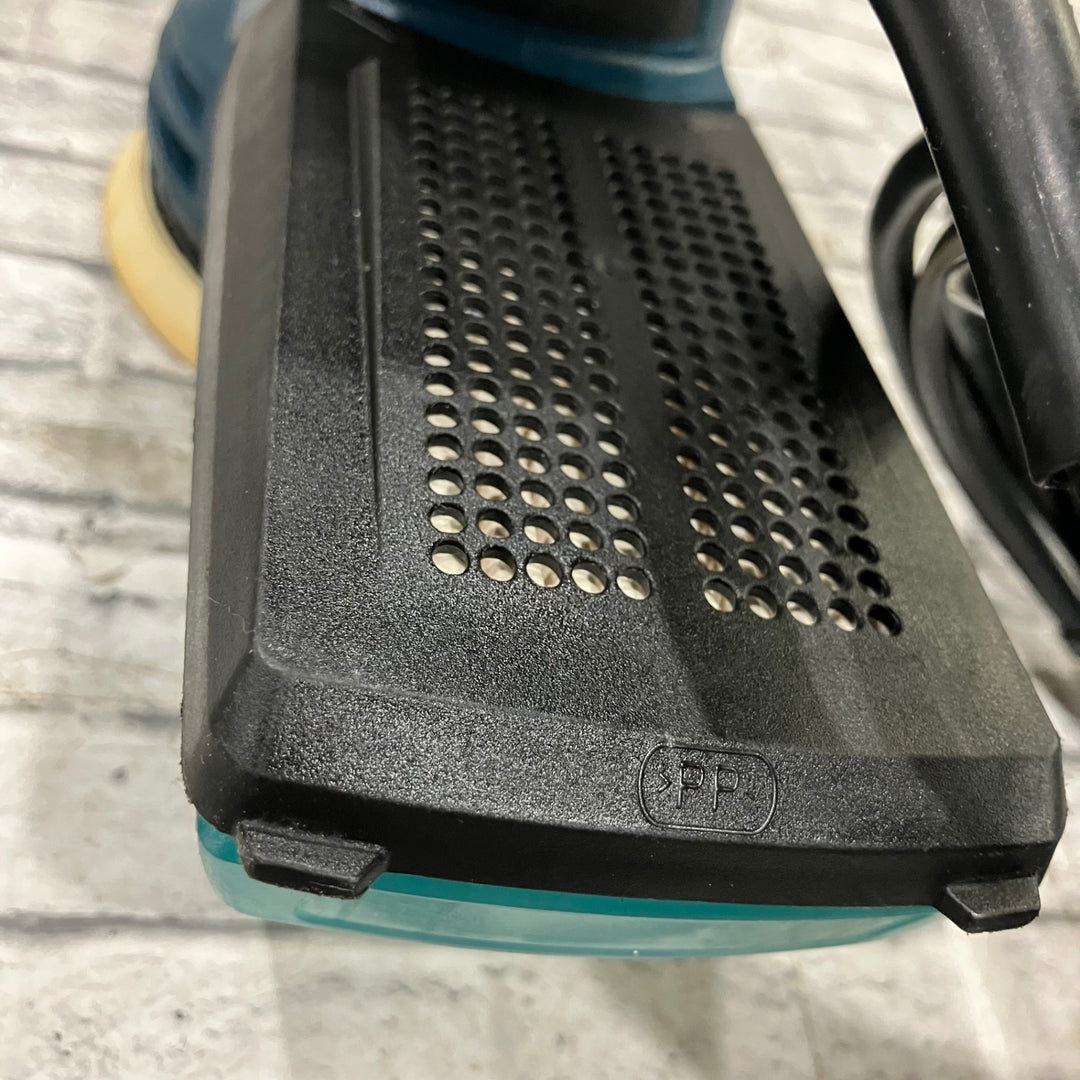 ◇ボッシュ(BOSCH) 吸じんランダムアクションサンダー GEX125-1AE【川口店】