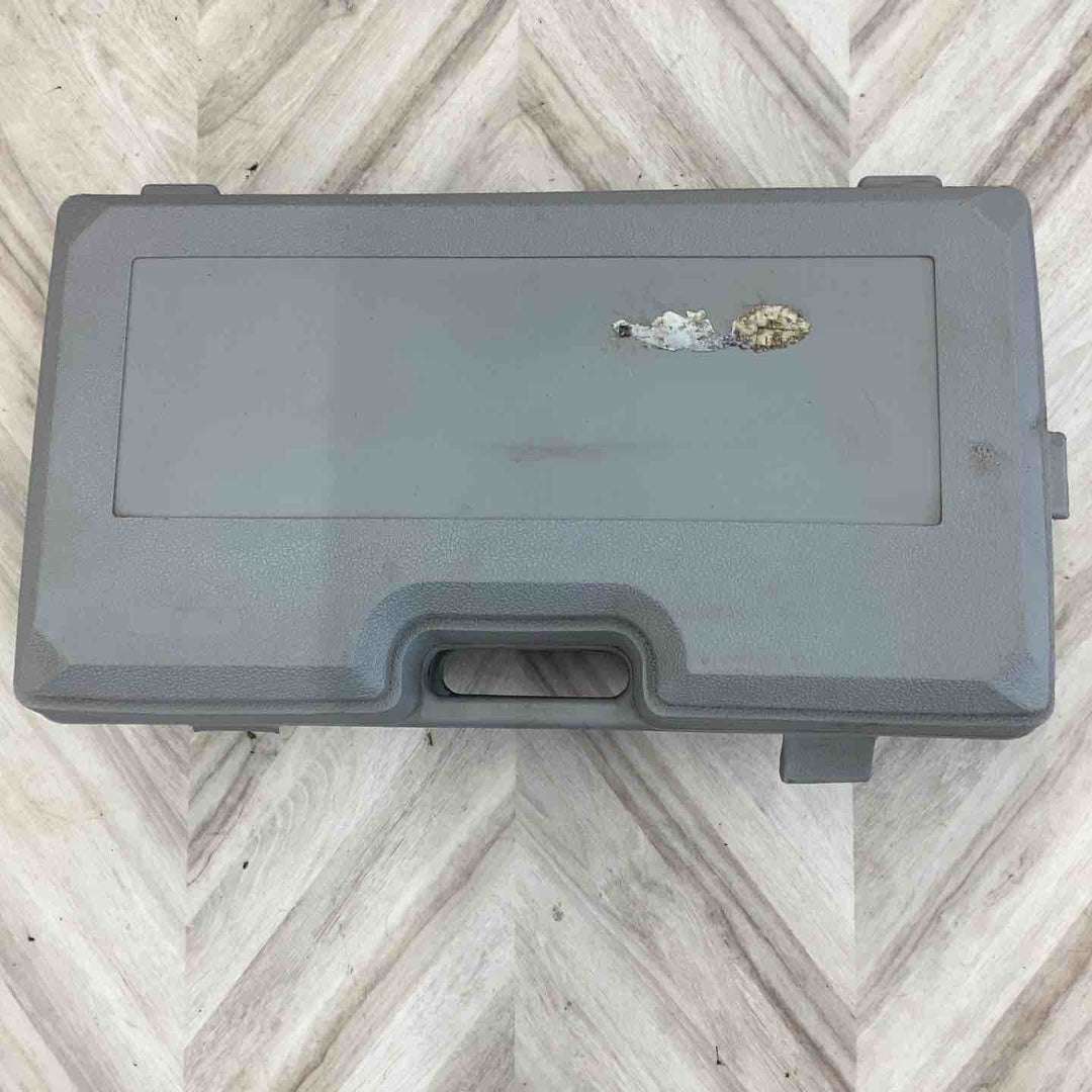 油圧ジャッキ 4t シリンダー 付属品多数 HYDRAULIC BODY-FRAME REPAIR KIT ケース割れ部分あり 【越谷店】