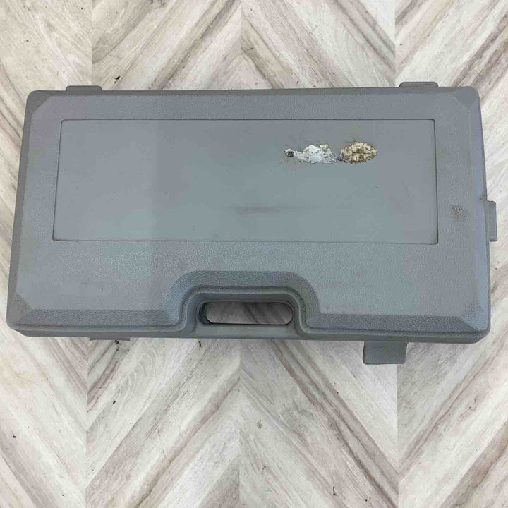 油圧ジャッキ 4t シリンダー 付属品多数 HYDRAULIC BODY-FRAME REPAIR KIT ケース割れ部分あり 【越谷店】