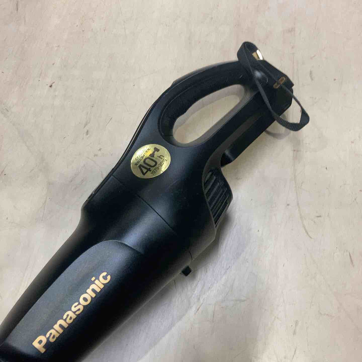 ケース有り◇パナソニック(Panasonic) コードレススティッククリーナー ブラック 本体のみ EZ37A3-B【町田店】
