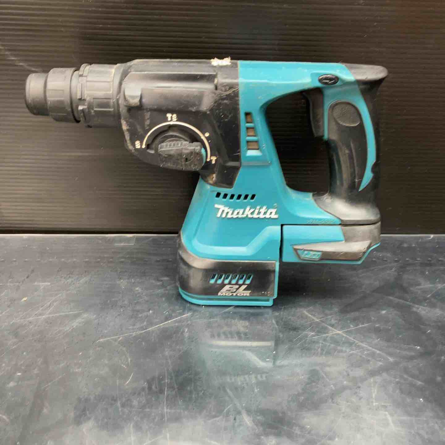 マキタ(makita) コードレスハンマドリル HR244DZ【川越店】 – アクト
