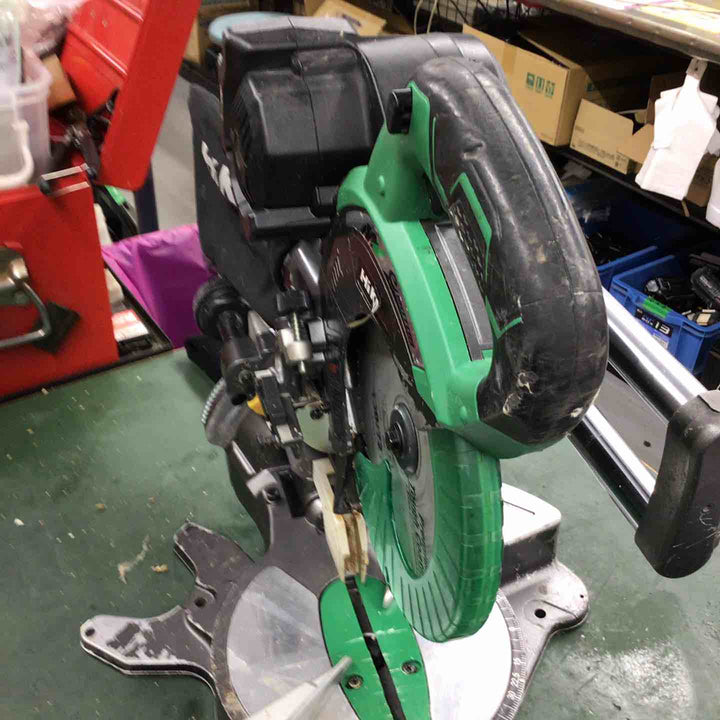 ★ハイコーキ(HIKOKI ※旧:日立工機) コードレス卓上スライド丸のこ C3607DRA(NN)レーザーが薄い。【戸田店】