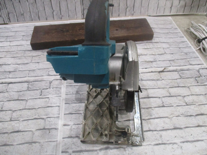 ★マキタ(makita) コードレス丸のこ HS470DRF【川口店】