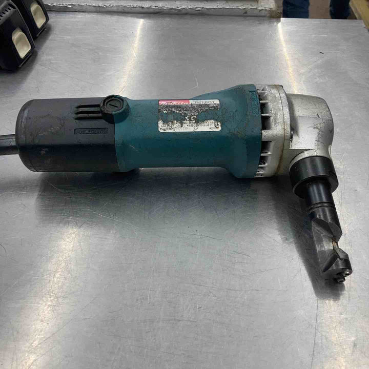 ☆マキタ(makita) ニブラ JN1601【所沢店】