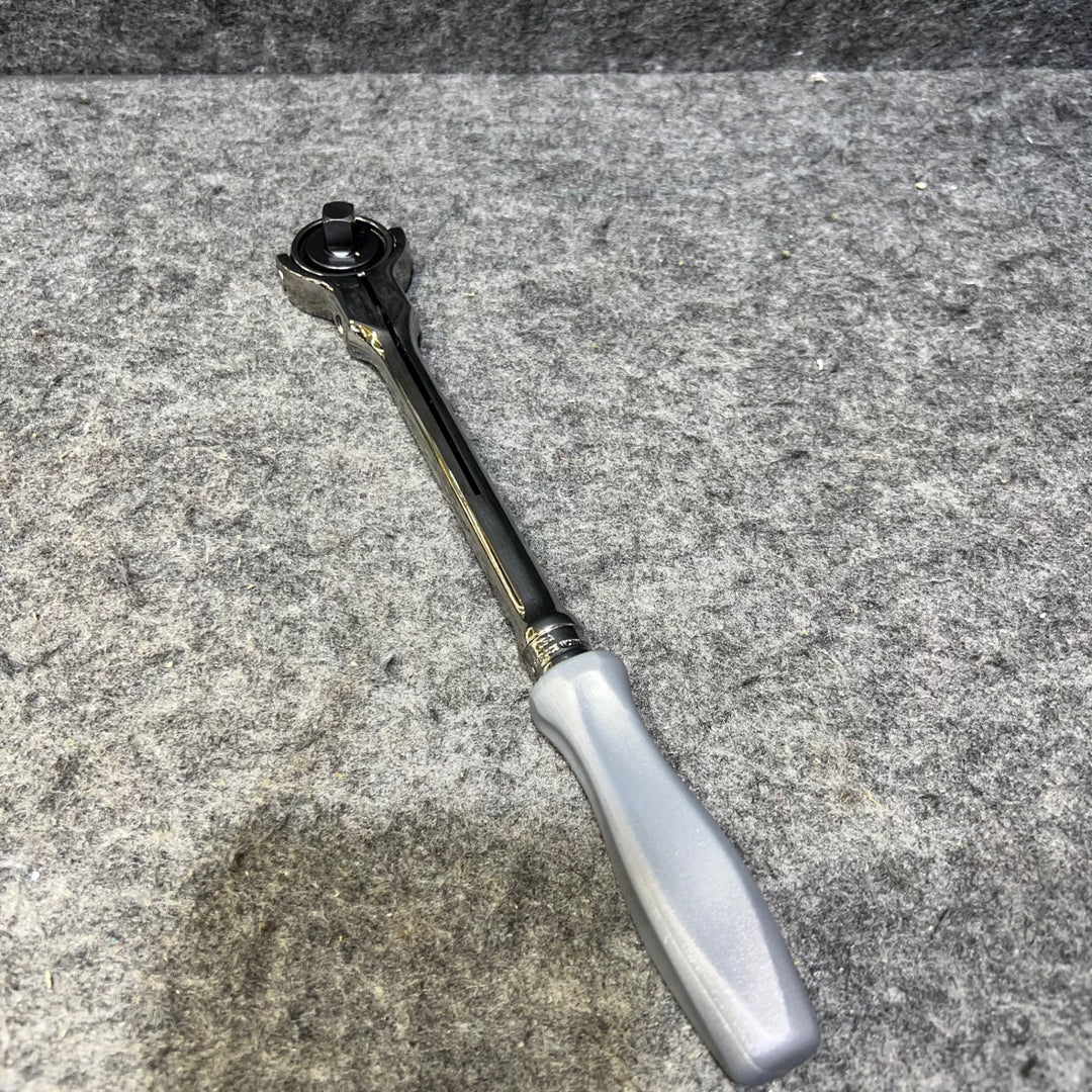 ▼スナップオン/Snap-on 3/8drスイべルヘッドラチェット 差込角:3/8 FHNFD100 旧グリップ ダークチタン【桶川店】
