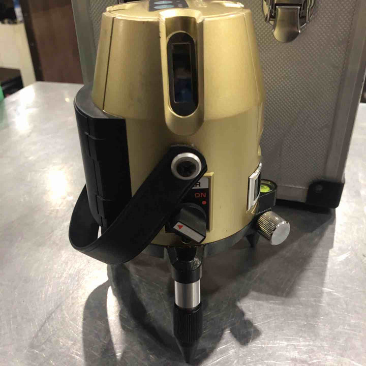 ◇タジマ(TAJIMA) レーザー墨出し器 GT5Zi 矩十字・横・地墨 GT5Z-I【川口店】