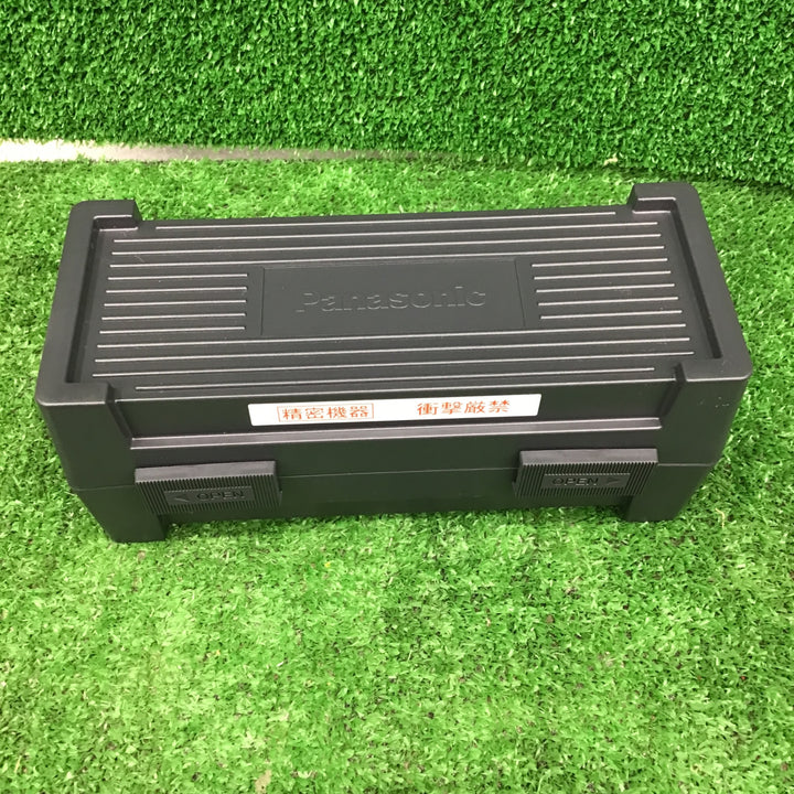 【サマーセール!未使用品】パナソニック(Panasonic) レーザー墨出し器   グリーンレーザー レーザーマーカー 墨出し名人 BTL4100【桶川店】