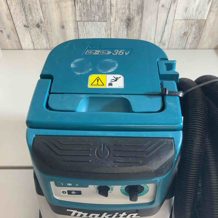 ★マキタ(makita) 粉じん専用 コードレス集じん機 VC867DZ【戸田店】