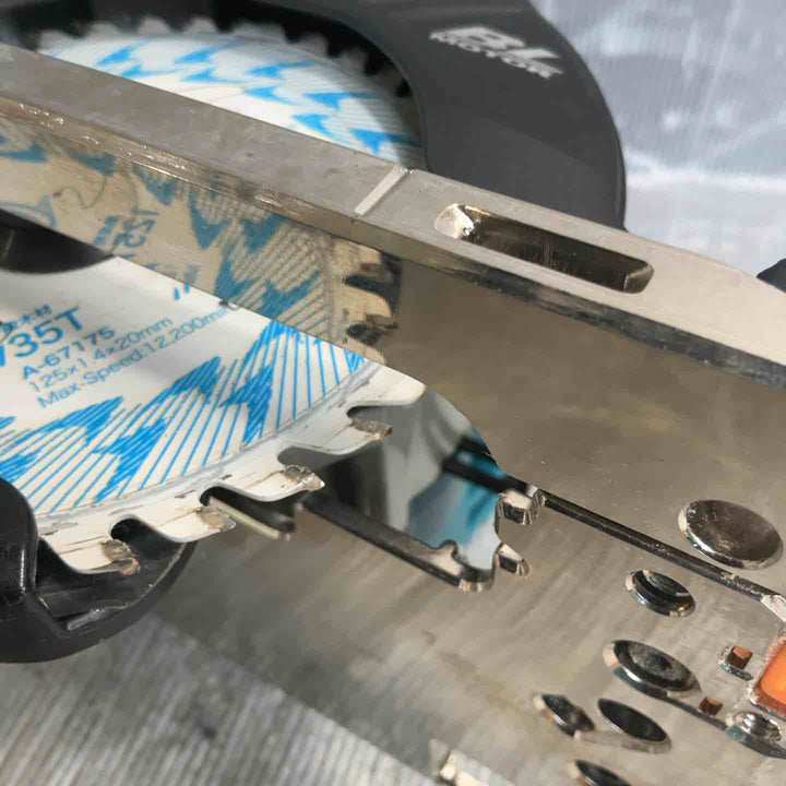 ★マキタ(makita) コードレス丸のこ HS474DZ【草加店】