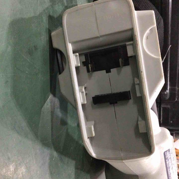 ★パナソニック(Panasonic) コードレス全ネジカッター14.4V EZ4540LS2S-B【川口店】