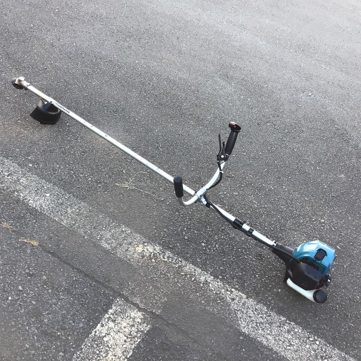 【店頭受取り限定】 マキタ(makita) エンジン刈払機 MEM2300U 【東大和店】