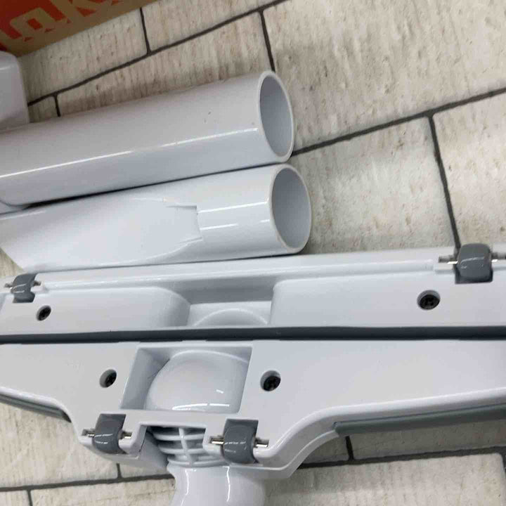 ★マキタ(makita) コードレスクリーナー CL141FDRFW【所沢店】