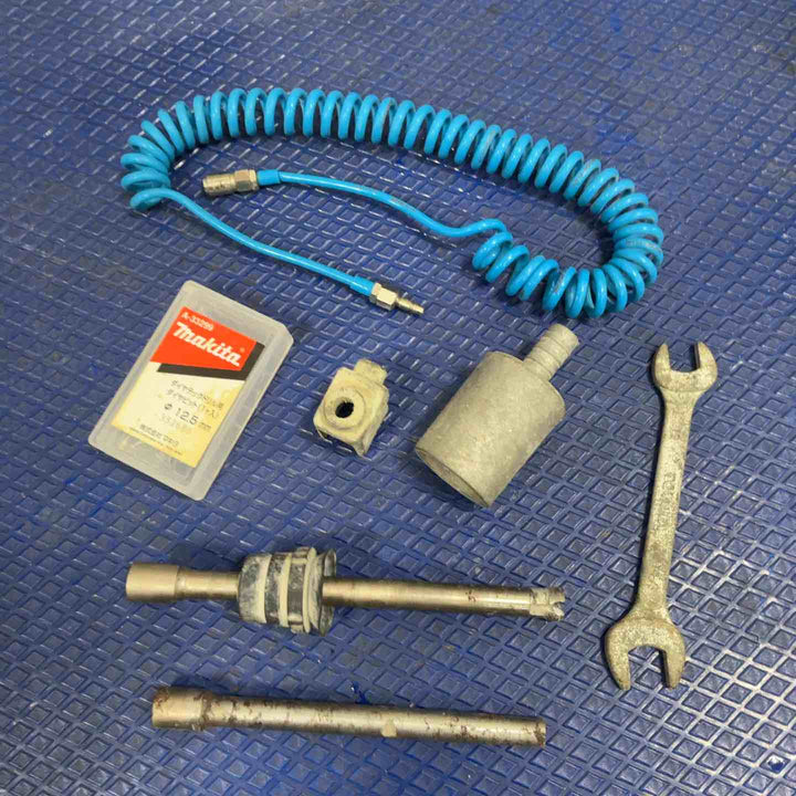 ◇マキタ(makita) ダイヤテックドリル DT0600 ボンベセット付き【草加店】