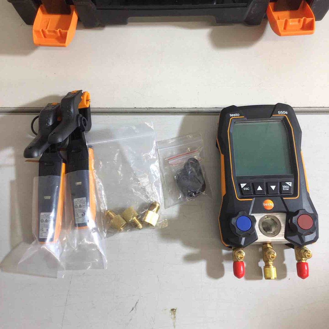 【美品】testo テスト デジタルマニホールド 550S ベーシックセット【戸田店】