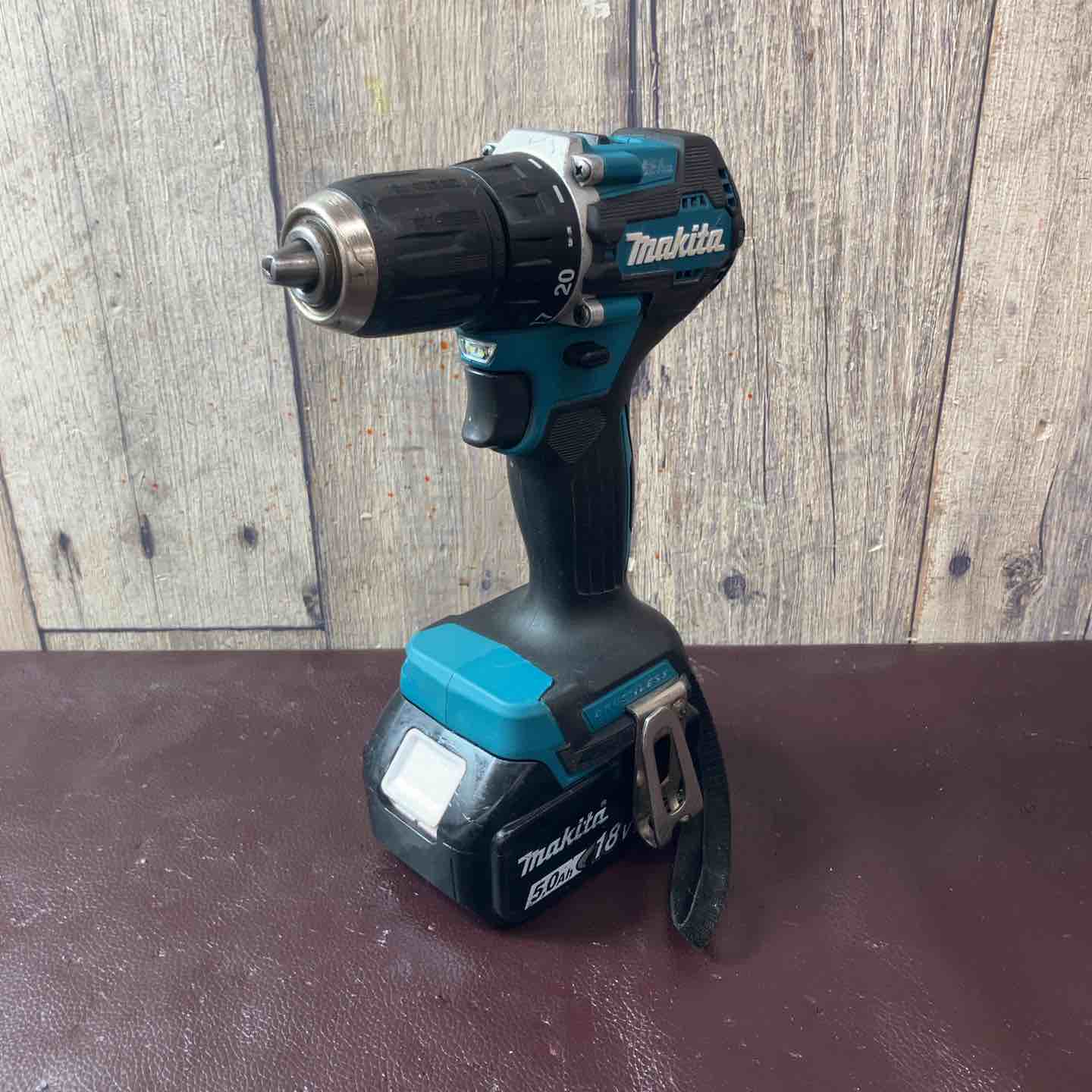 中古品】マキタ(makita) コードレスドリルドライバー DF487DZ 