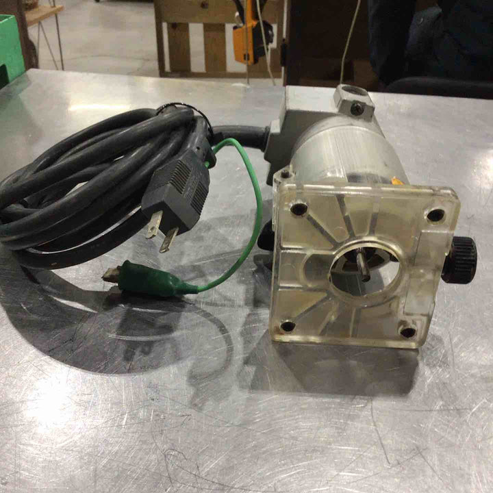〇マキタ(makita) トリマ 6mm 3701【川口店】
