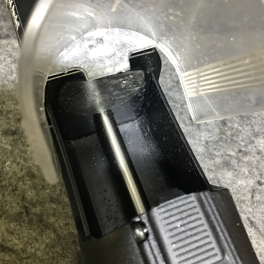 【中古品※※必ず備考をご確認ください※※】DEWALT デウォルト 18V 充電式 コードレスリベッター PB3400 バッテリー1個(2.0Ah) 充電器付【桶川店】