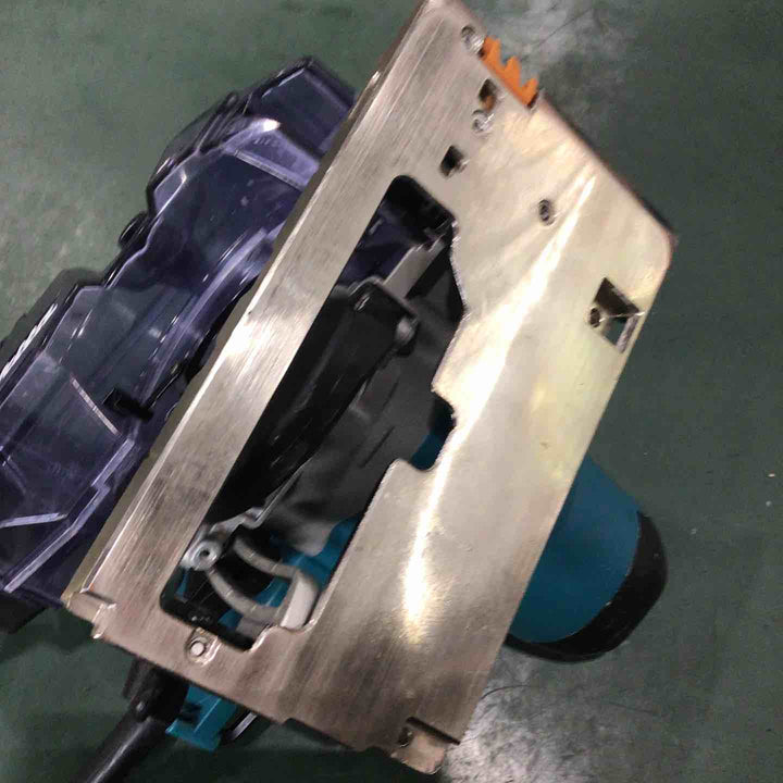 ★マキタ(makita) 防じん丸のこ KS4100F【川口店】