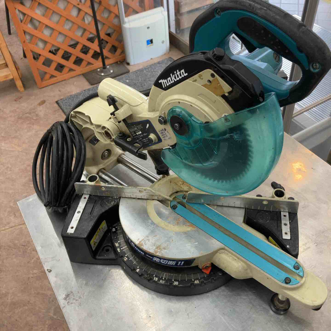 ☆マキタ(makita) 卓上スライド丸のこ LS0611FL【所沢店】