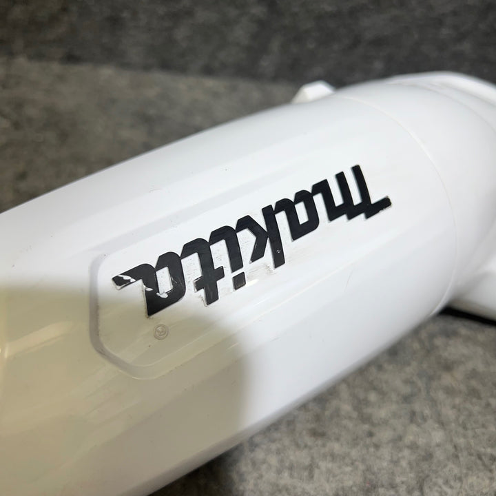 マキタ(makita) コードレスクリーナー CL106FDSHW 10.8V  【桶川店】