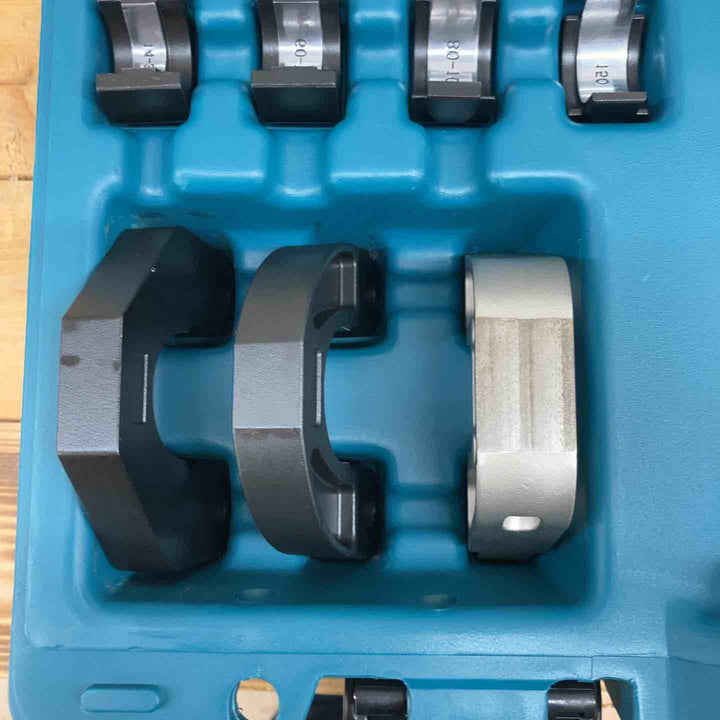 ★マキタ(makita) コードレス圧着機 TC300DRG【東大和店】