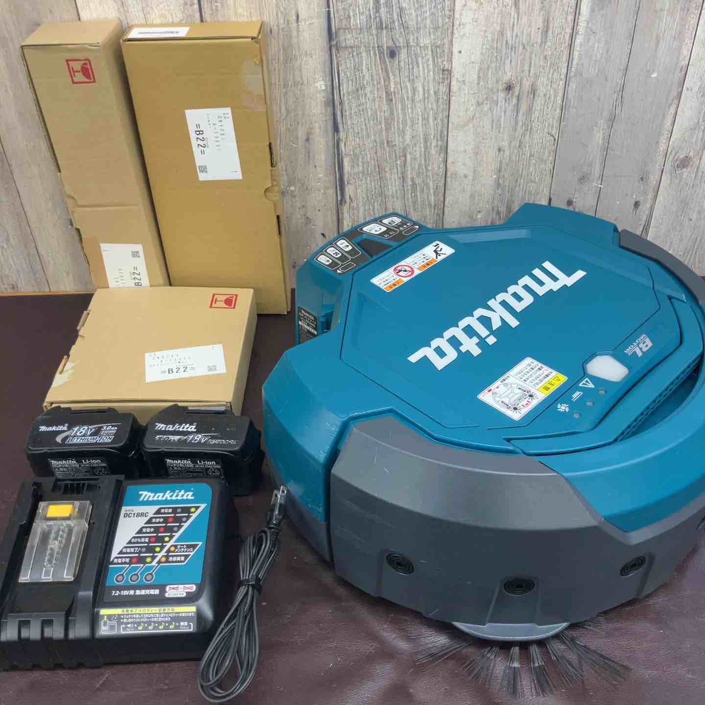 中古品】◇マキタ(makita) ロボットクリーナー RC200DZ 18V3.0Ah・充電