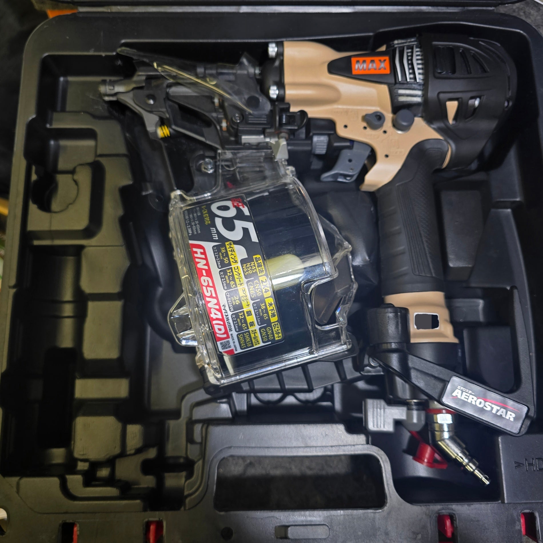 特別特価！美品】マックス(MAX) 高圧エア釘打ち機 HN-65N4(D)_サンド