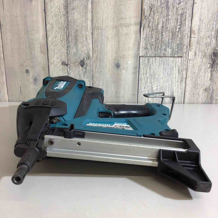 ★マキタ(makita) コードレスコンクリート用ガスピン打ち機 GN420C【戸田店】