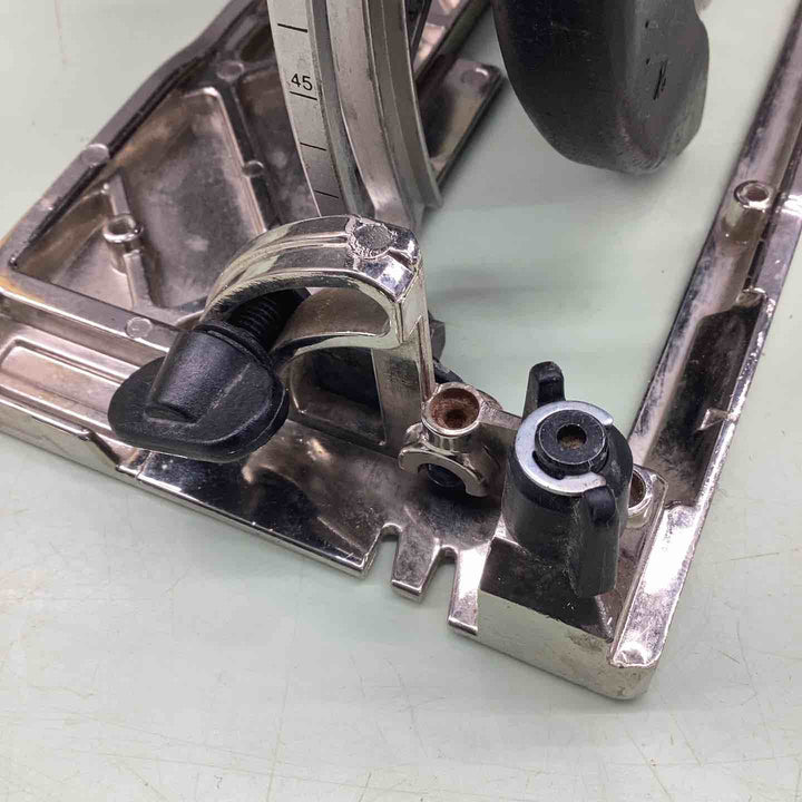 ★マキタ(makita) コードレス丸のこ HS631DZB【越谷店】