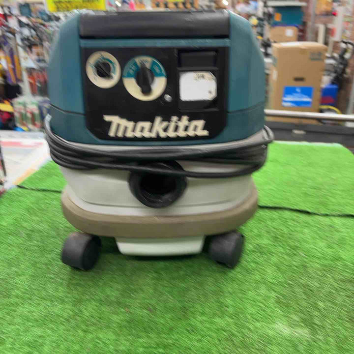 ★マキタ(makita) 集じん機 乾式 VC0830【桶川店】
