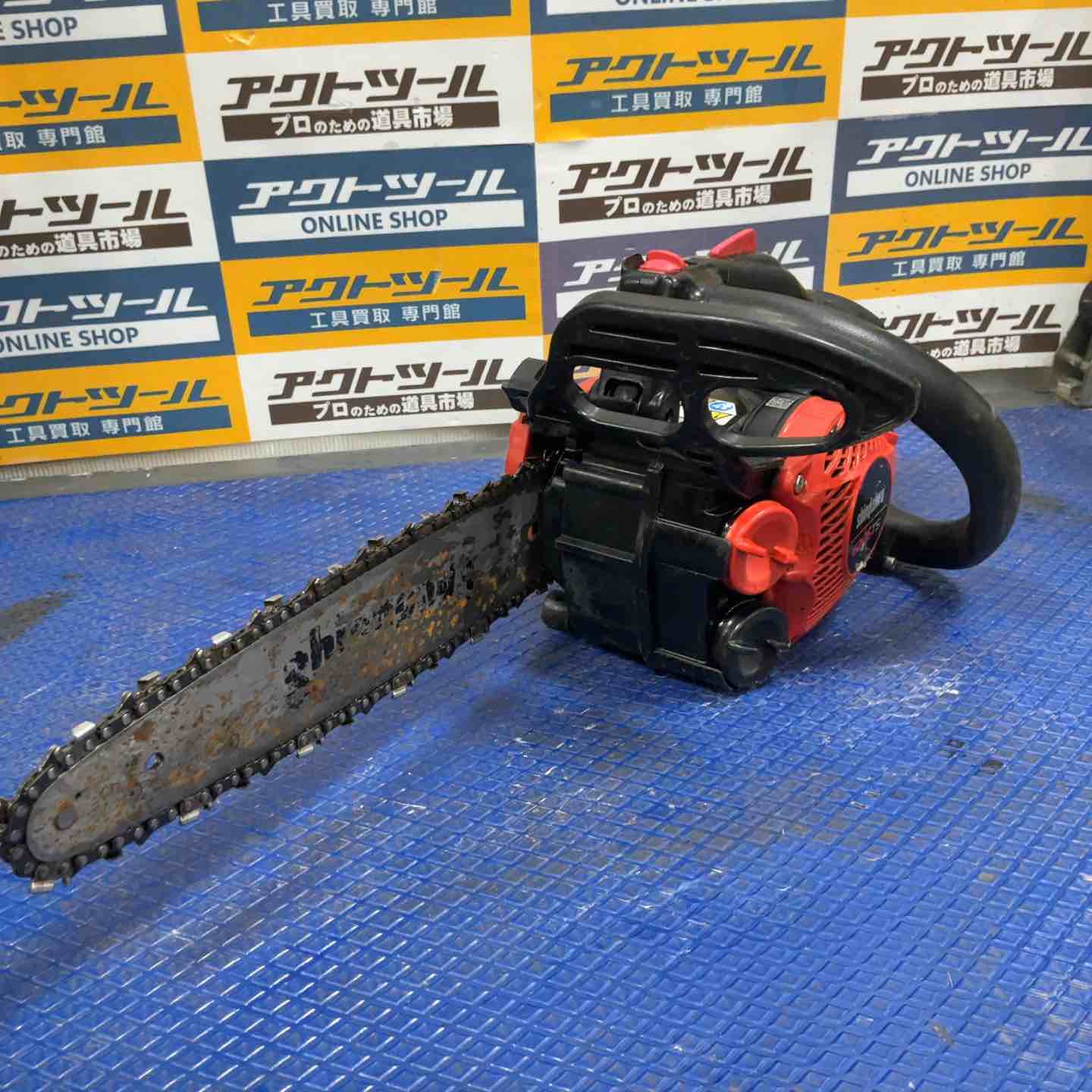新ダイワ E2125TS チェーンソー【リライズ野田愛宕店】【店頭取引限定】【中古】【管理番号：ITWG3A0PF4VA】 やまびこ （クーポンで1000円OFF）チェーンソー e2125 エンジン 25cc