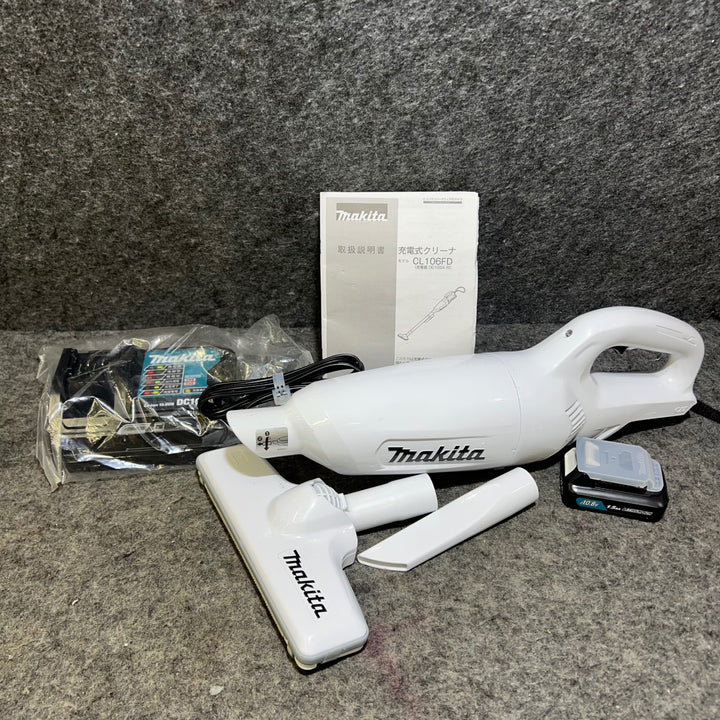 マキタ(makita) コードレスクリーナー CL106FDSHW 10.8V  【桶川店】