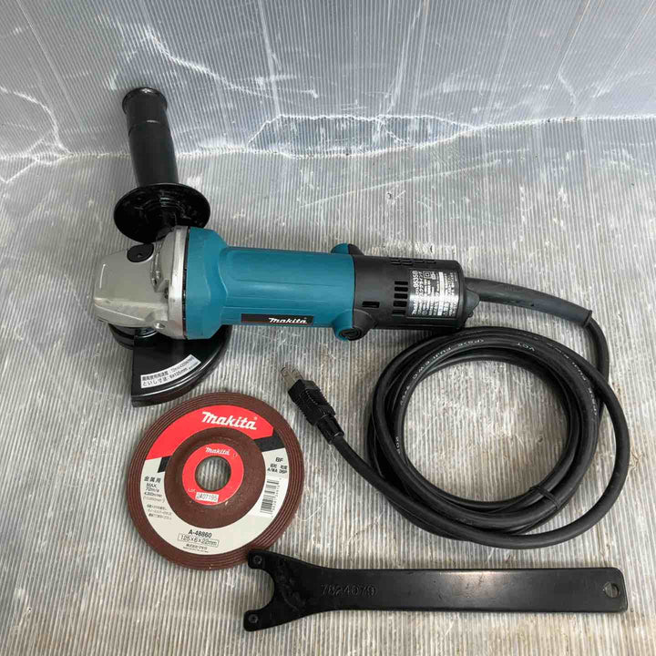 ☆マキタ(makita) 125mm ディスクグラインダ 9535B【草加店】