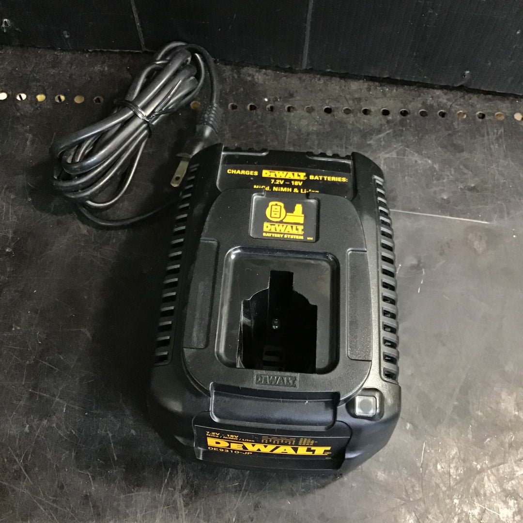 ▼ DEWALT 差し込み式バッテリーインパクトドライバ DC837KL【草加店】