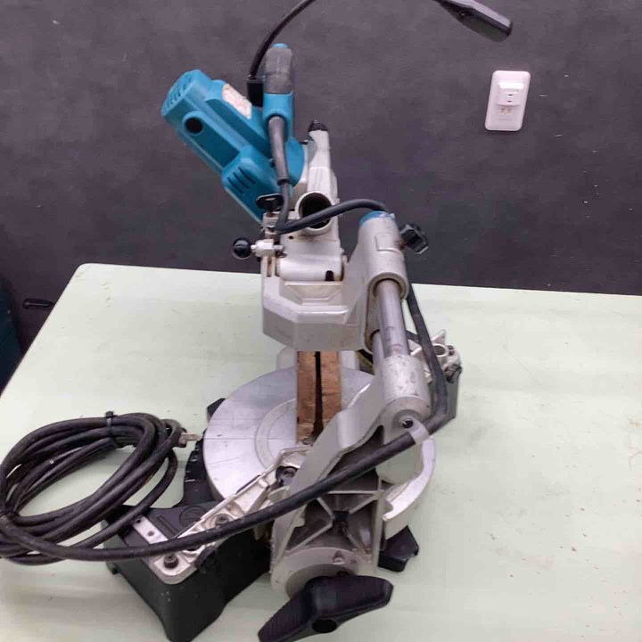 ★マキタ(makita) 卓上スライドマルノコ LS0612FL【越谷店】