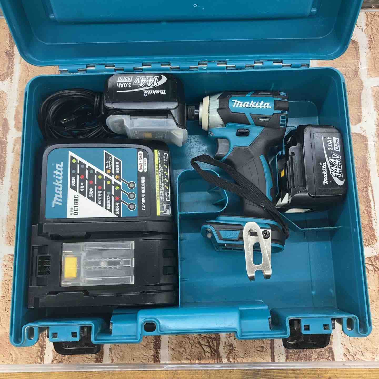 ☆マキタ(makita) コードレスインパクトドライバー TD137DRFX【所沢店 