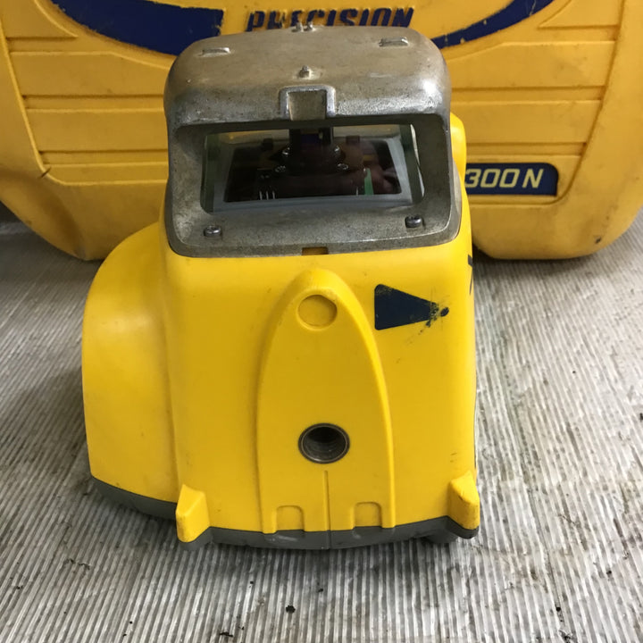 ○スペクトラ(SPECTRA) 回転レーザー(レベルプレーナー) LL300N【草加店】