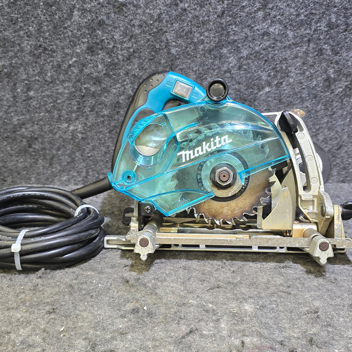 【中古品・カッタカバー新品!】マキタ(makita) 小型ミゾキリ 溝切  3005BA【桶川店】